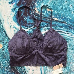 NWT [aerie] lace bralette